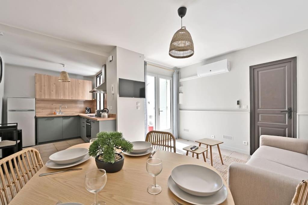 L'Olivier - 2 Terrasses - Clim Ac - Wifi - Proche Theatres Appartement Avignon Buitenkant foto