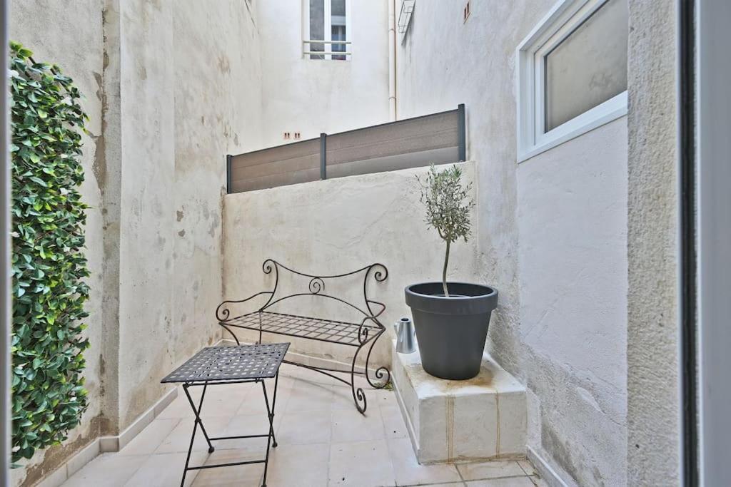 L'Olivier - 2 Terrasses - Clim Ac - Wifi - Proche Theatres Appartement Avignon Buitenkant foto